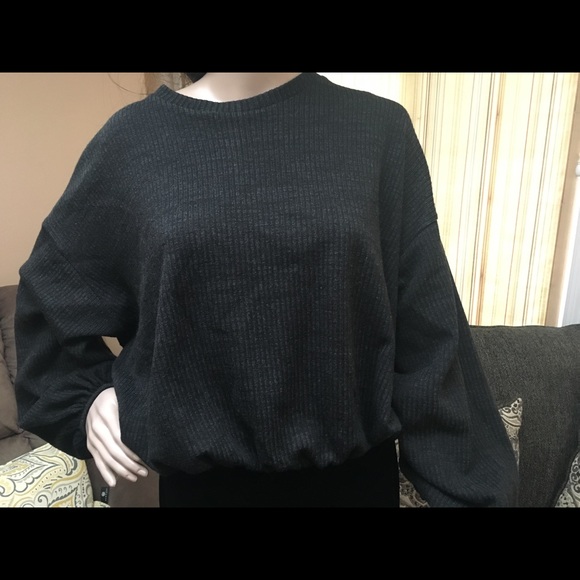 Zara grey ribbed light sweater. - Picture 2 of 6